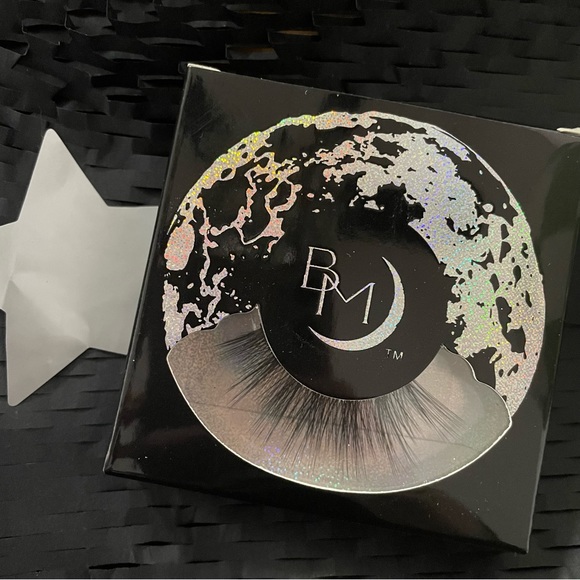 BlackMoonCosmetics - Lynx Synthetic Lash - Picture 2 of 5